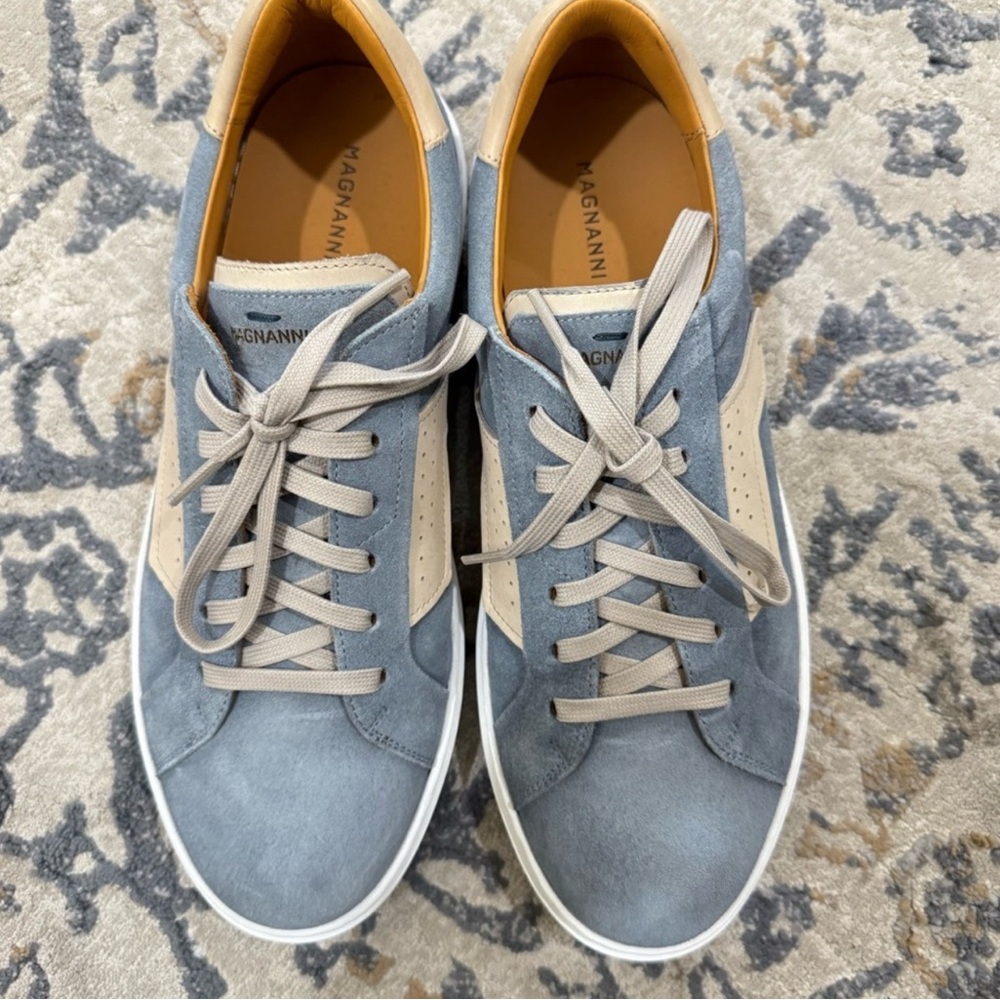 Magnanni Blue and Cream Men's Sneakers